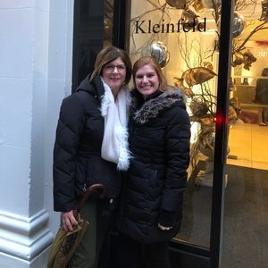 Meet your Posher, Evonne